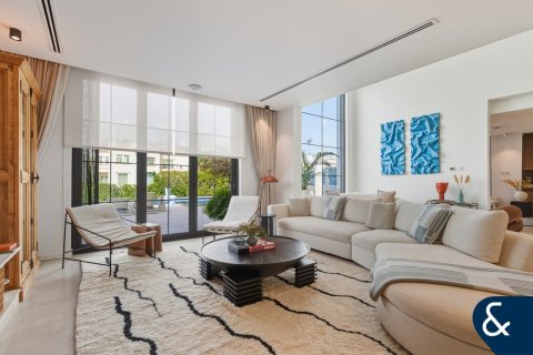 Villa te huur in Jumeirah Islands, Dubai, VAE 5 slaapkamers, 567 vr.m., nr 698266 - foto 4