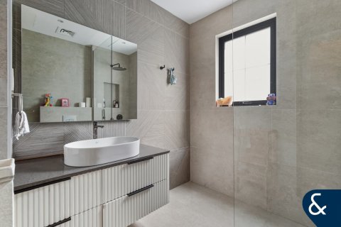 Villa te huur in Jumeirah Islands, Dubai, VAE 5 slaapkamers, 567 vr.m., nr 698266 - foto 14