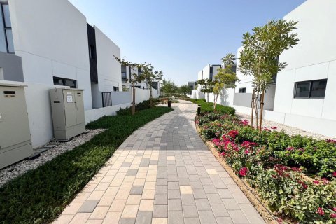 Vila v Dubai, SAE 3 spálne, 169 m2 č. 703232 - Fotografia 16