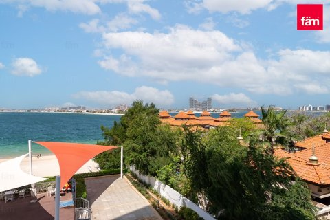 Apartament në Palm Jumeirah, Dubai, Emiratet e Bashkuara Arabe 2 dhoma gjumi, 139.7 m2. № 703934 - Foto 2