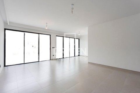 Huvila Tilal Al Ghaf, Dubai, Arabiemiraatit 5 makuuhuonetta, 502.61 m2 № 745321 - kuva 2