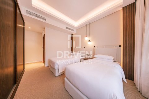 וילה להשכרה ב Al Garhoud, Dubai, איחוד האמירויות  4 חדרי שינה, 3461.01 מ"ר, מספר 745315 - תמונה 7