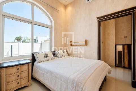 Huvila Al Barsha, Dubai, Arabiemiraatit 5 makuuhuonetta, 678.19 m2 № 745316 - kuva 8