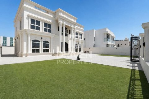 Huvila Al Barsha, Dubai, Arabiemiraatit 5 makuuhuonetta, 678.19 m2 № 745316 - kuva 1