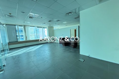 Zyrë në Business Bay, Dubai, Emiratet e Bashkuara Arabe 146 m2. № 703507 - Foto 3