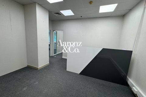 Oficina en alquiler en Business Bay, Dubai, EAU 154 m2 № 703503 - foto 9