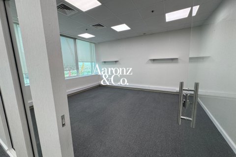 Oficina en alquiler en Business Bay, Dubai, EAU 154 m2 № 703503 - foto 3