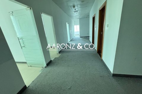 دفتر در Business Bay، Dubai ، امارات متحده عربی 157 متر مربع.  شماره 703505