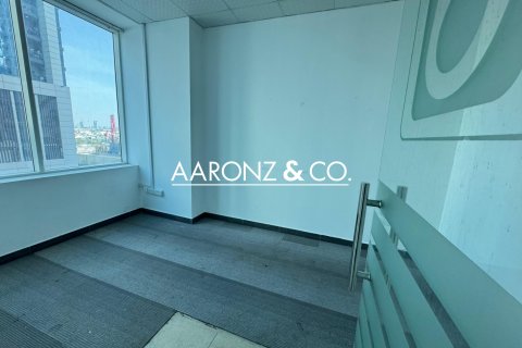 Zyrë në Business Bay, Dubai, Emiratet e Bashkuara Arabe 157 m2. № 703505 - Foto 3