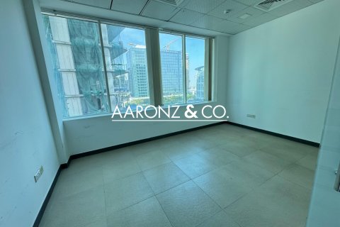 Zyrë në Business Bay, Dubai, Emiratet e Bashkuara Arabe 157 m2. № 703505 - Foto 7