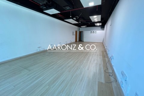 Zyrë në Business Bay, Dubai, Emiratet e Bashkuara Arabe 95 m2. № 703506 - Foto 2