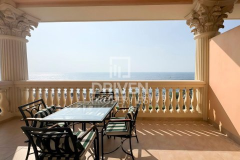 Apartament në Palm Jumeirah, Dubai, Emiratet e Bashkuara Arabe 2 dhoma gjumi, 164 m2. № 655423 - Foto 2