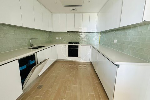 Üürile anda katusekorter on the Yas Island, Abu Dhabi, AÜE: 3 magamistoaga, 611 m² Nr 663053 - pilt 8