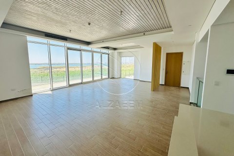 Üürile anda katusekorter on the Yas Island, Abu Dhabi, AÜE: 3 magamistoaga, 611 m² Nr 663053 - pilt 15