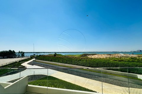 Üürile anda katusekorter on the Yas Island, Abu Dhabi, AÜE: 3 magamistoaga, 611 m² Nr 663053 - pilt 14