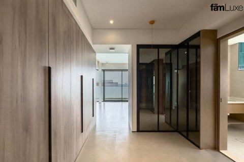 Vilë në Dubai, Emiratet e Bashkuara Arabe 5 dhoma gjumi, 718.3 m2. № 622892 - Foto 8