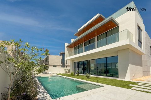 Villa till försäljning i Dubai, UAE 5 sovrum, 718.3 kvm Nr. 622892 - fotografi 28