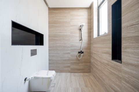 Vila u gradu Al Barsha, Dubai, UAE 5 spavaće sobe, 1858.06 m2 Br. 750772 - Slika 13
