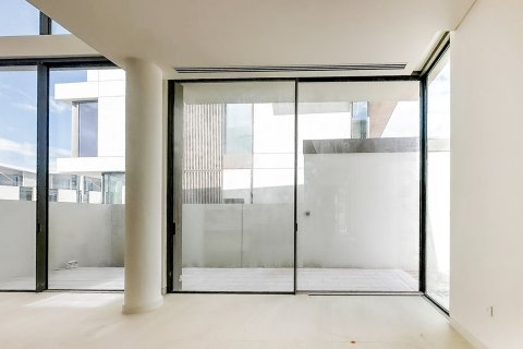וילה להשכרה ב Dubai, איחוד האמירויות  3 חדרי שינה, 305.56 מ"ר, מספר 750747 - תמונה 9