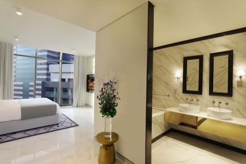 Apartment in Business Bay, Dubai, UAE 3 bedrooms, 227.84 sq.m. № 750771 - photo 9