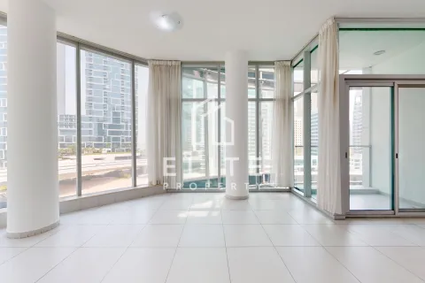 Byt v Dubai, SAE 2 ložnice, 105 m² Č.: 681742