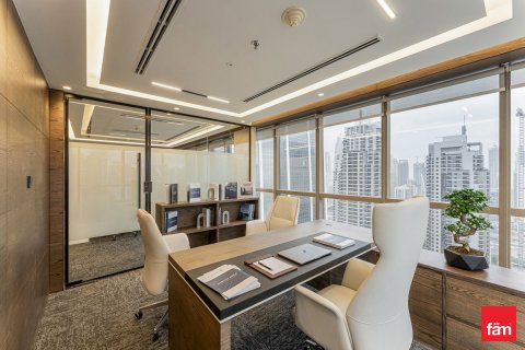 Офис в Дубай, ОАЭ 228м2 № 689251