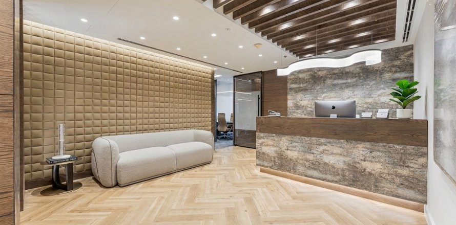 Escritório em Dubai, EAU 228 m2 № 689251