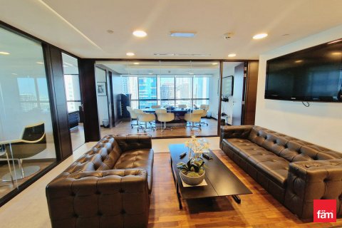 Toimisto Dubai, Arabiemiraatit 125.5 m2 № 689249 - kuva 3