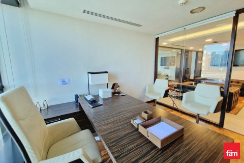 Toimisto Dubai, Arabiemiraatit 125.5 m2 № 689249 - kuva 10