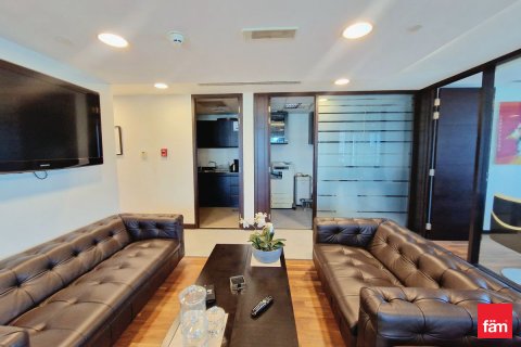 Toimisto Dubai, Arabiemiraatit 125.5 m2 № 689249 - kuva 17