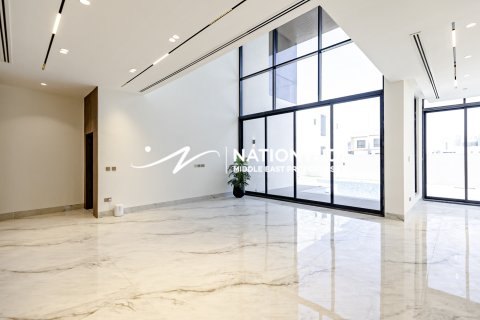 Vila u Abu Dhabi, UAE 5 spavaćih soba, 510 m2 Br. 646445 - fotografija 6