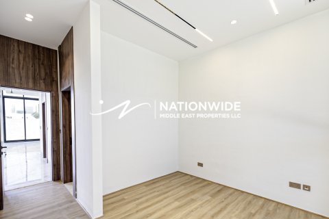 Vila u Abu Dhabi, UAE 5 spavaćih soba, 510 m2 Br. 646445 - fotografija 7