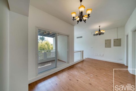 Villa til leje i Meadows, Dubai, UAE 5 soveværelser, 555 kvm № 646422 - foto 14