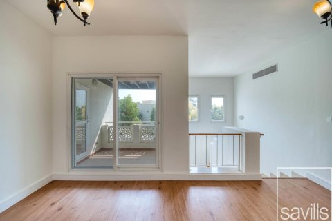 Villa til leje i Meadows, Dubai, UAE 5 soveværelser, 555 kvm № 646422 - foto 15