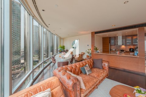 Apartmen di Dubai, UAE 2 bilik tidur, 186.5 meter persegi № 646442 - foto 3