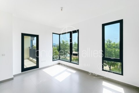 Villa in Dubai Hills Estate, UAE 4 bedrooms, 202 sq.m. № 687099 - photo 12