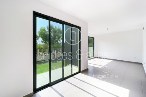 Villa in Dubai Hills Estate, UAE 4 bedrooms, 202 sq.m. № 687099 - photo 8