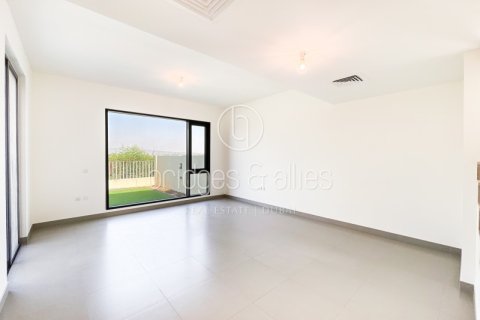 Villa in affitto a Dubai Hills Estate, Dubai, EAU 3 camere da letto, 192 mq. № 687097 - foto 4