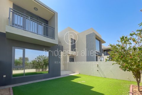 Villa in affitto a Dubai Hills Estate, Dubai, EAU 3 camere da letto, 192 mq. № 687097 - foto 15