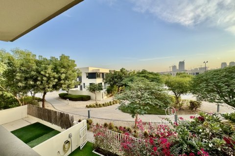 Dubai Hills Estate、Dubai、UAEにあるヴィラ 5ベッドルーム、278 m2 No687100