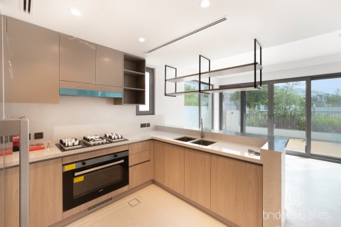 Villa in affitto a Tilal Al Ghaf, Dubai, EAU 4 camere da letto, 144 mq. № 687096 - foto 3