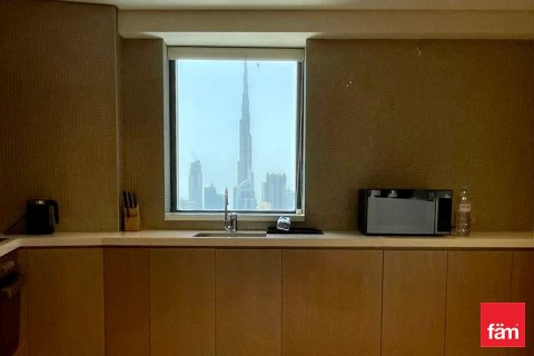 Business Bay, Dubai, UAE의 임대용 아파트 침실 3개, 162제곱미터 번호 502926 - 사진 8