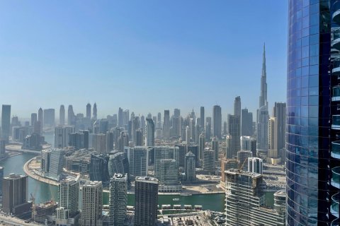 Business Bay, Dubai, UAE의 임대용 아파트 침실 3개, 162제곱미터 번호 502926 - 사진 18