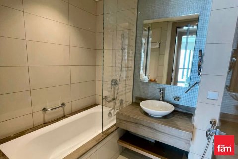 Business Bay, Dubai, UAE의 임대용 아파트 침실 3개, 162제곱미터 번호 502926 - 사진 3