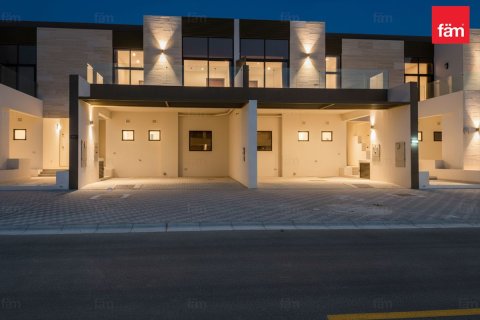 Városi lakóépület itt: Dubai, EAE, 4 hálószoba, 187.2 m², azonosító: 703518 - fénykép 4