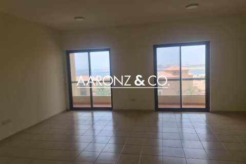 Apartmen di Jumeirah Beach Residence, Dubai, UAE 2 bilik tidur, 131 meter persegi № 695635 - foto 4