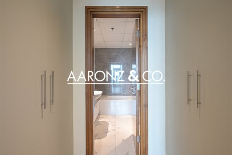 Apartament në Business Bay, Dubai, Emiratet e Bashkuara Arabe 2 dhoma gjumi, 127 m2. № 695636 - Foto 10