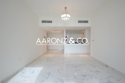 Apartament në Business Bay, Dubai, Emiratet e Bashkuara Arabe 2 dhoma gjumi, 127 m2. № 695636 - Foto 2