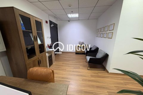 Business Bay, Dubai, UAE의 임대용 사무실 70.42제곱미터 번호 758615 - 사진 5