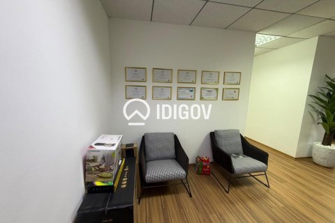 Business Bay, Dubai, UAE의 임대용 사무실 70.42제곱미터 번호 758615 - 사진 16